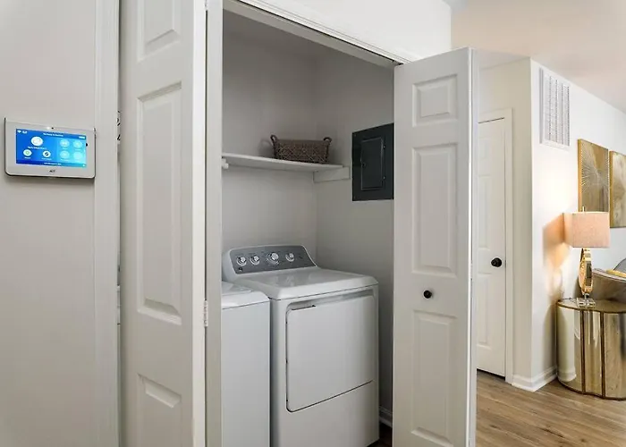 Grey Sapphire Hideaway - 2br 2ba W Arcade & Pool *